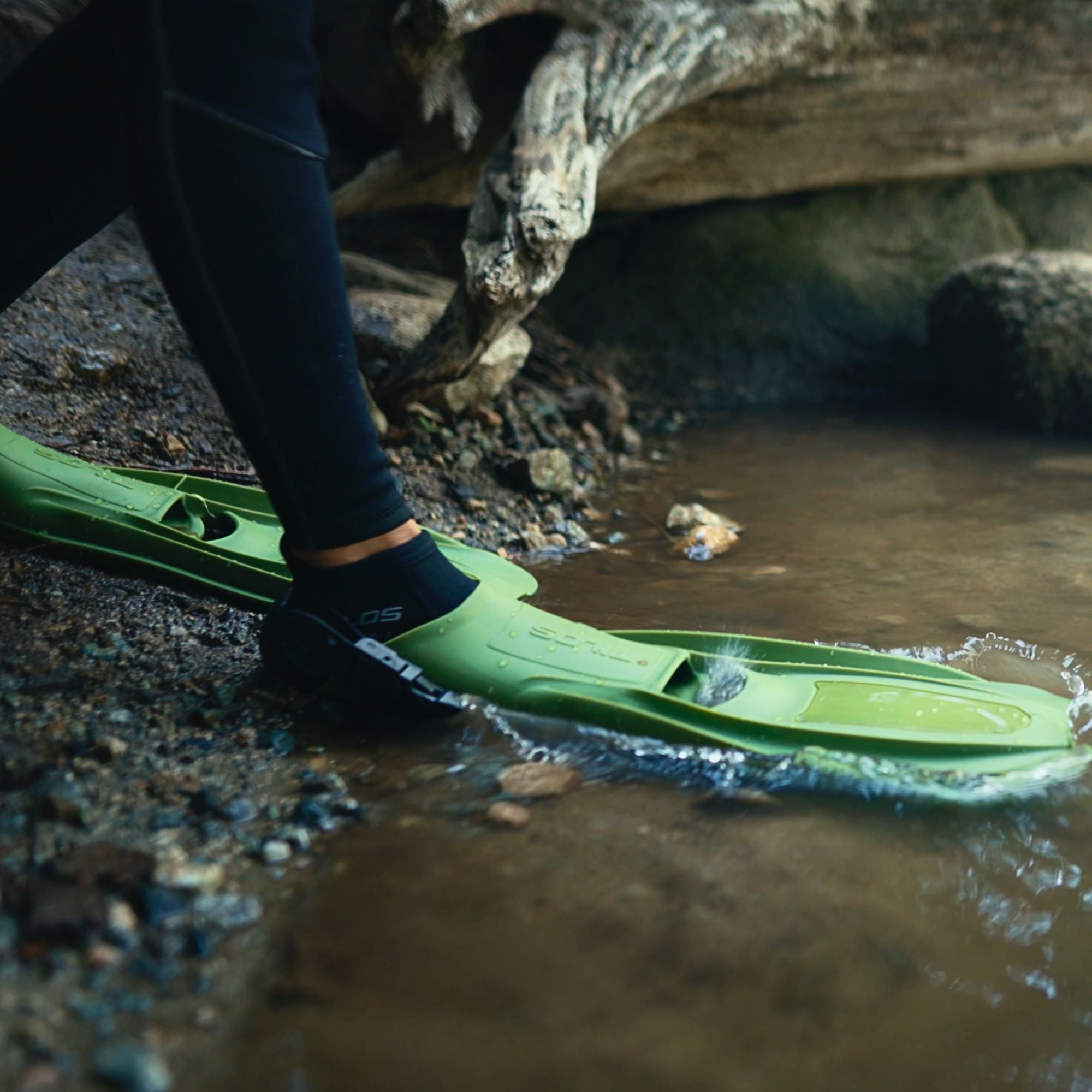 Tilos Technix Open Heel Travel Fins — open heel fin, front view showing blade and foot pocket