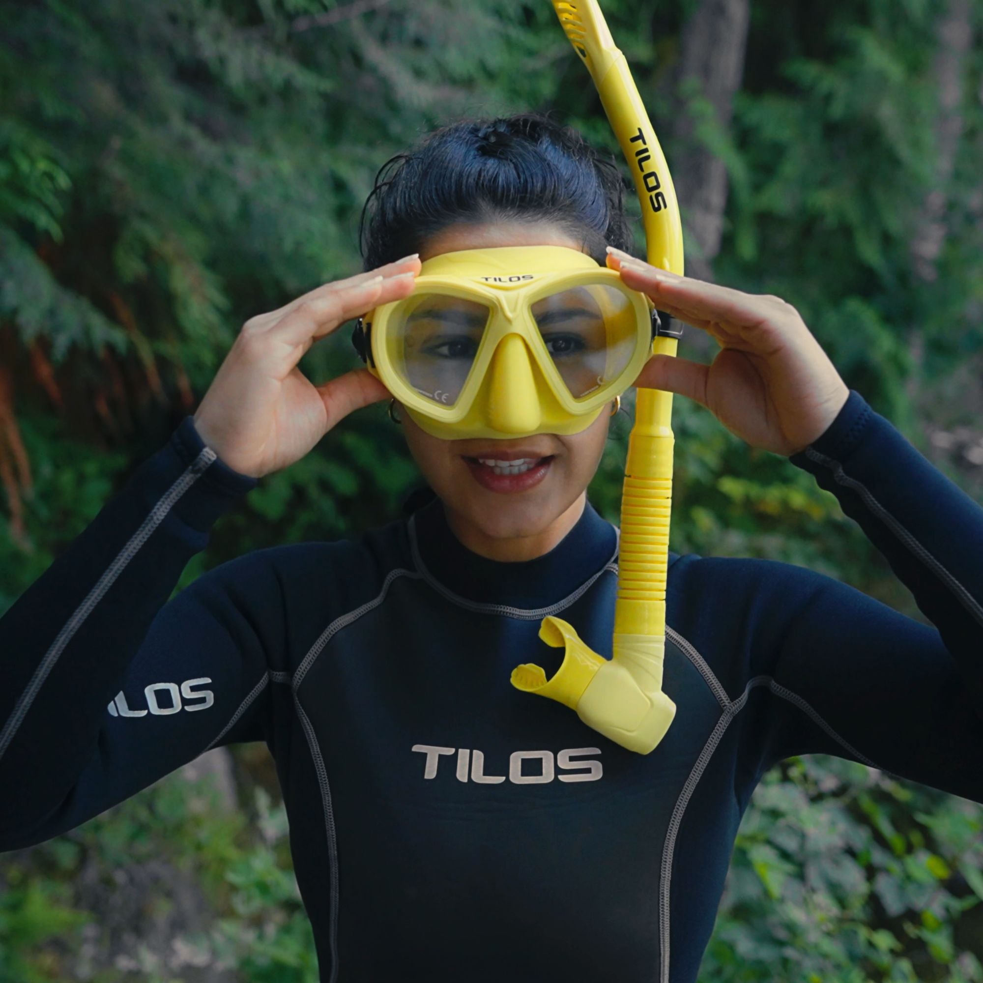 Snorkeler using the Tilos Hi-Flow 2 Semi-Dry Snorkel at the surface