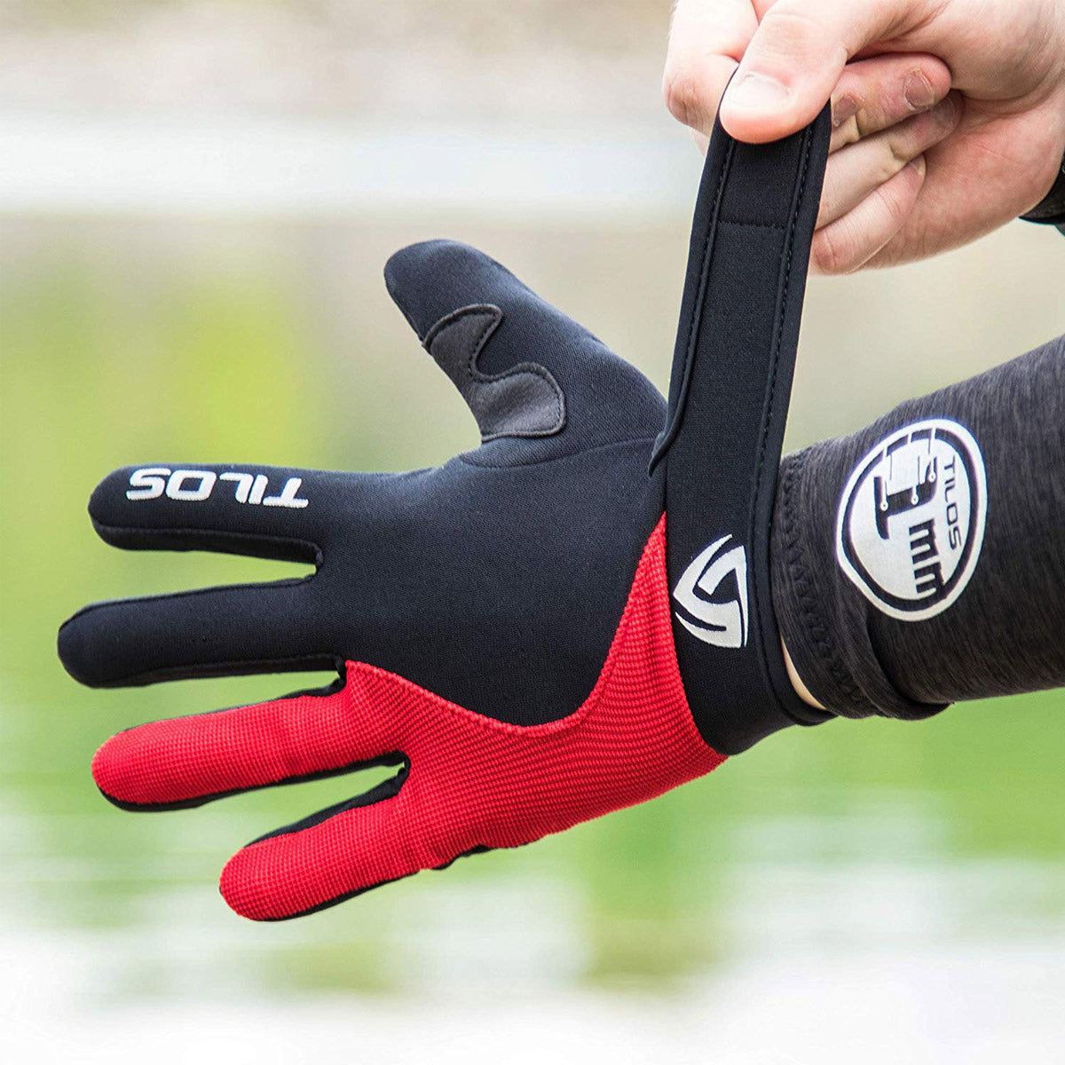 Tilos 1.5mm Tropical-X Mesh Gloves — neoprene dive glove, back of hand view