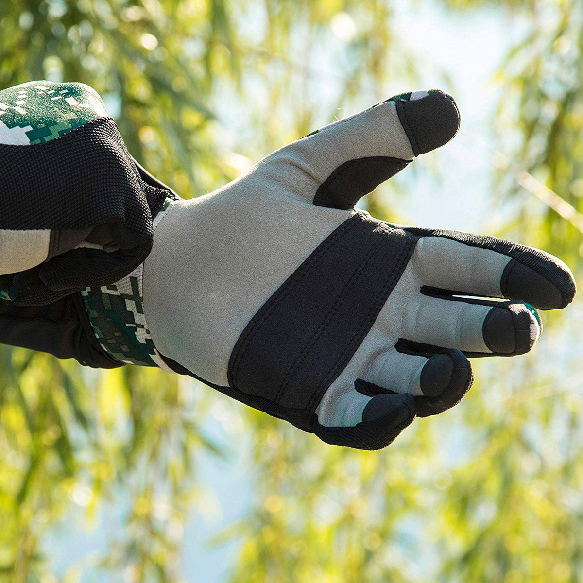 Tilos 1.5mm Tropical-X Mesh Gloves — neoprene dive glove, back of hand view