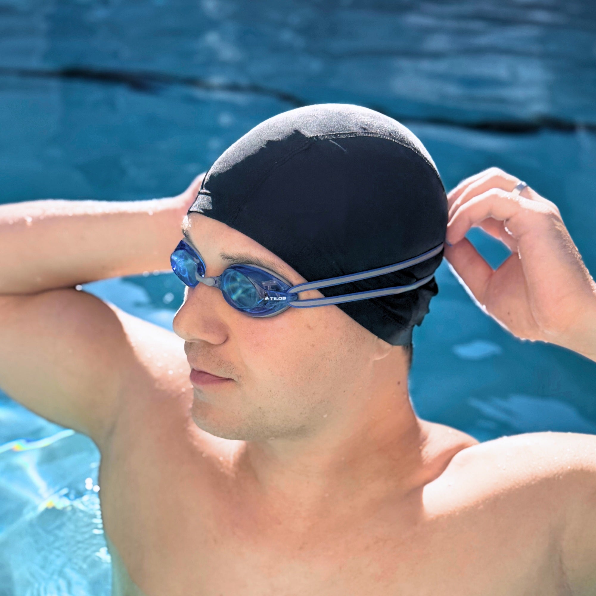 Tilos Vynix Triathlon/Swimming Goggles in blue — swim goggles showing lens and silicone gasket