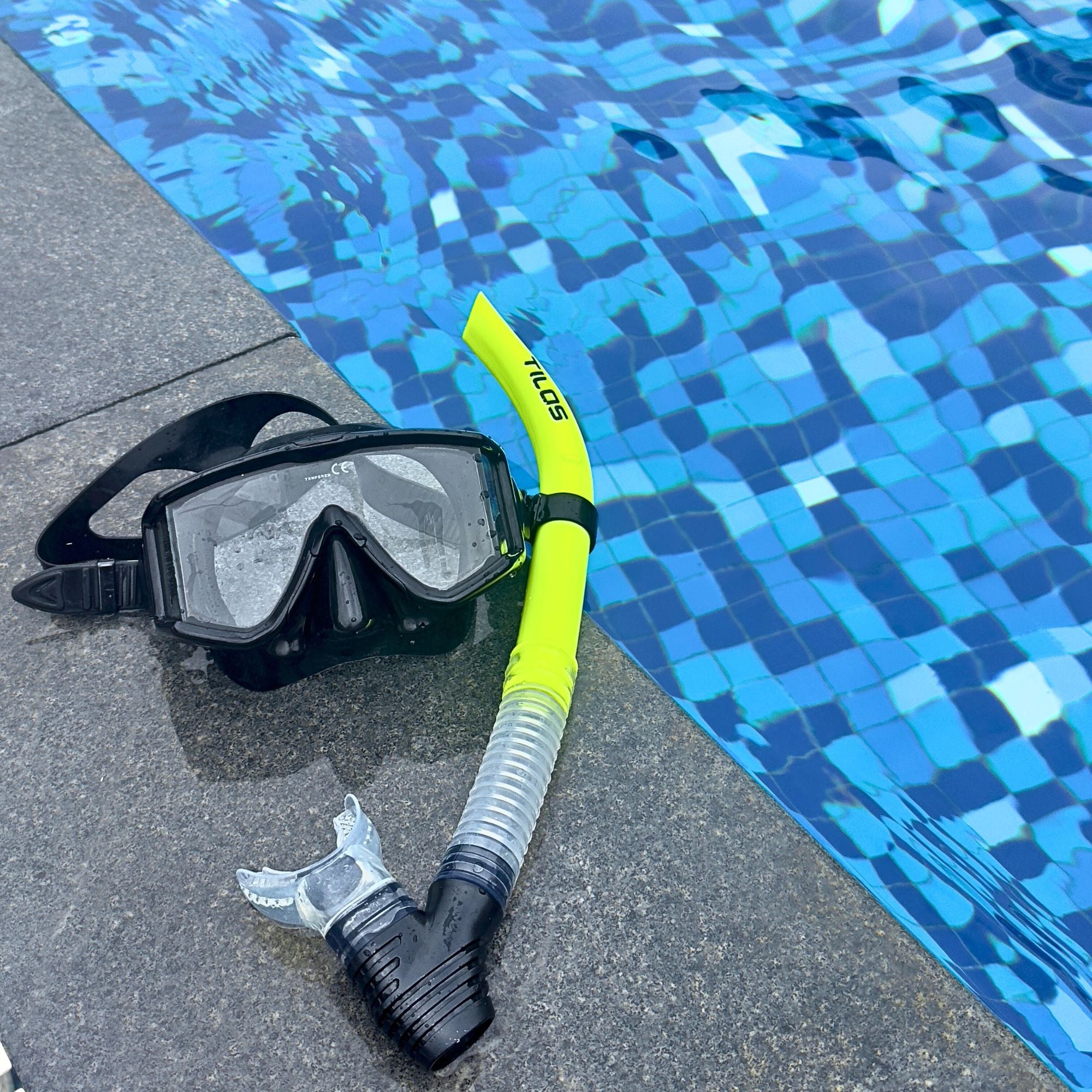 Diver wearing the Tilos Single Lens Panoramic Mask underwater