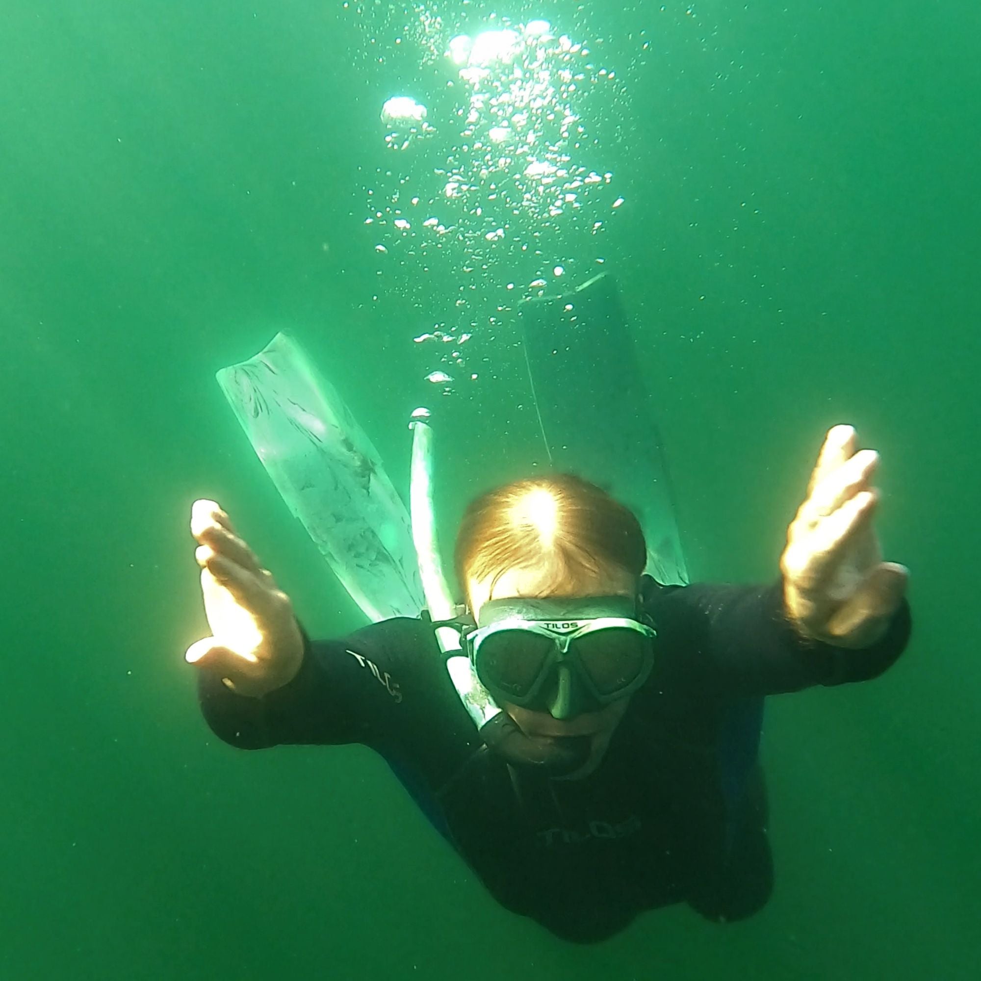 Tilos Aquastalk Mask, Spawn Semi-Dry Snorkel and Syryn Freediving Fins — set components detail view