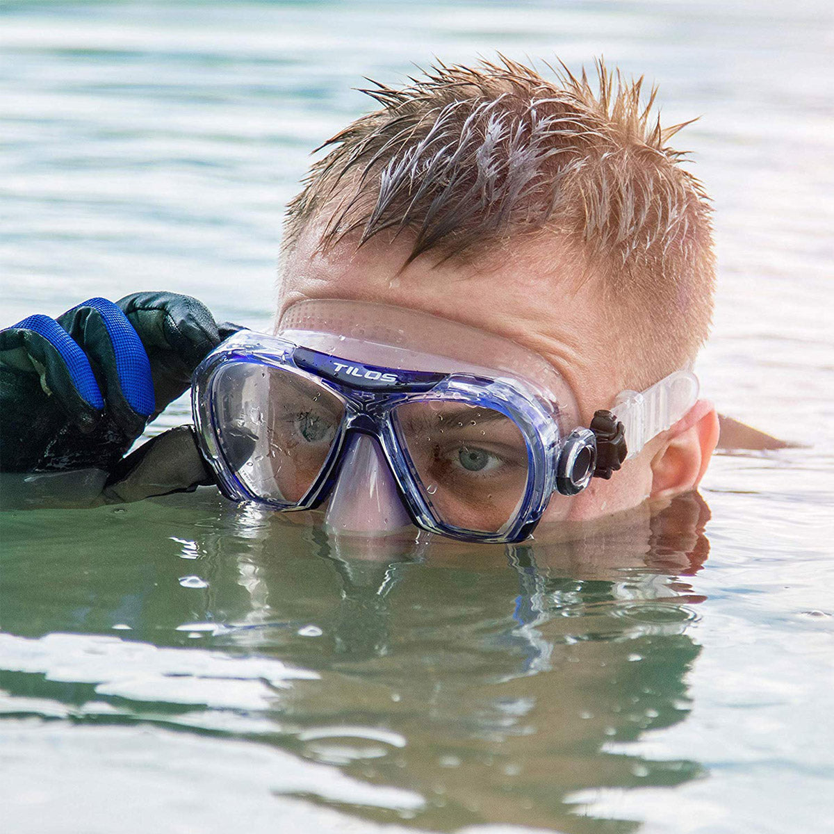 Tilos Revo Mask — side profile showing skirt and strap